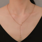 Colar Choker Lua & Estrela Dourado – Elegância na Simplicidade