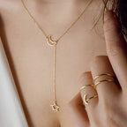 Colar Choker Lua & Estrela Dourado – Elegância na Simplicidade